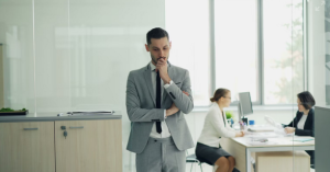 Why Smart Entrepreneurs Embrace Business Risks Early